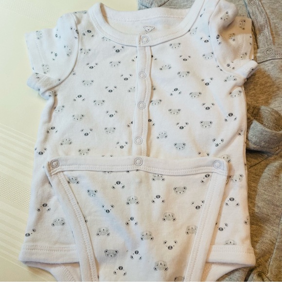 Baby Boy Clothing 6-9 months - Picture 11 of 12